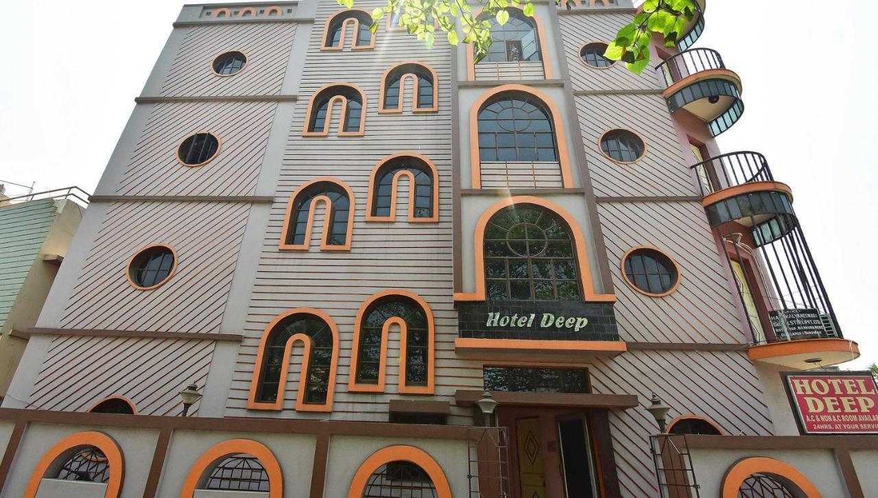Отель Super Oyo Flagship 40648 Deep Residency Дургапур Экстерьер фото